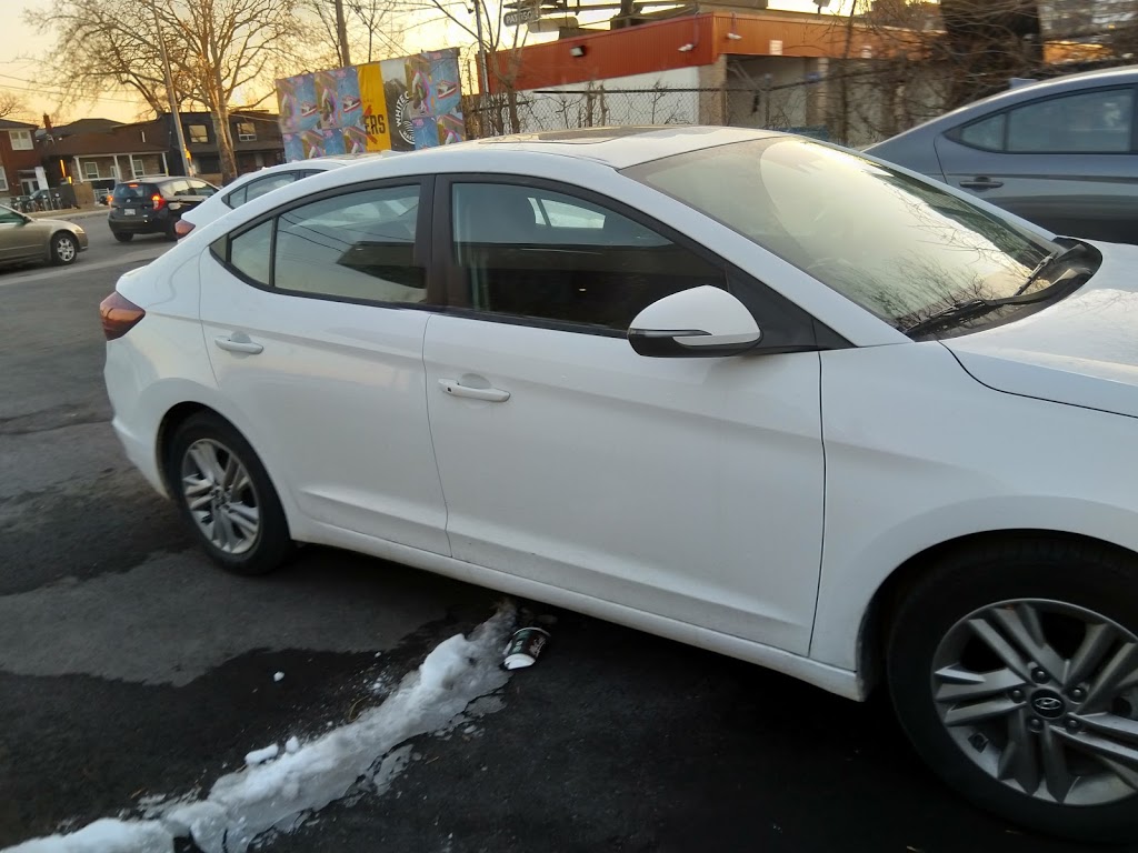 Zoom Rent A Car | 1286 Dupont St, Toronto, ON M6H 2A4, Canada | Phone: (888) 317-9666