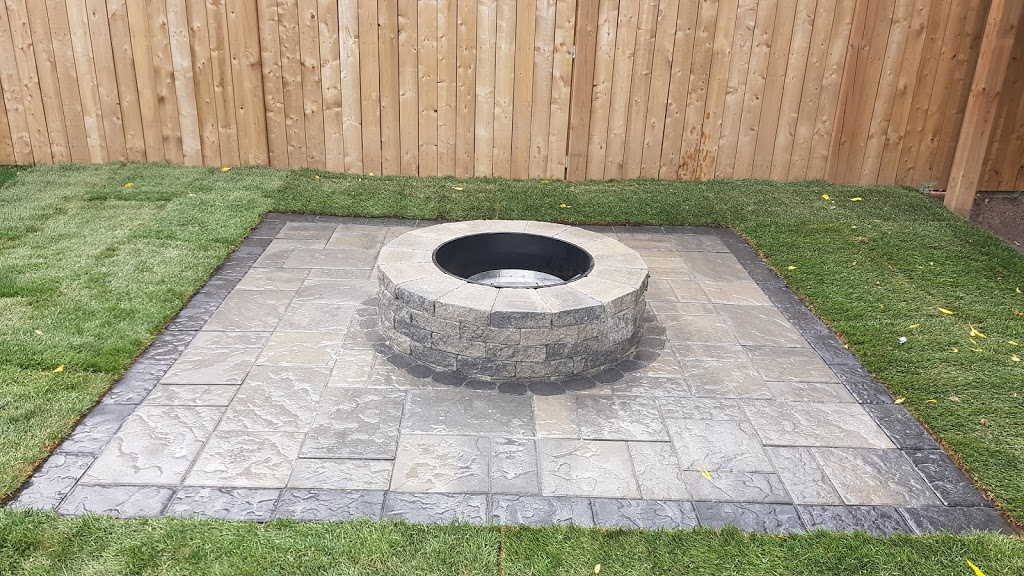 Creekside Landscaping + Construction | 3 Orlanda Rd, Stoney Creek, ON L8G 2J9, Canada | Phone: (289) 259-7211