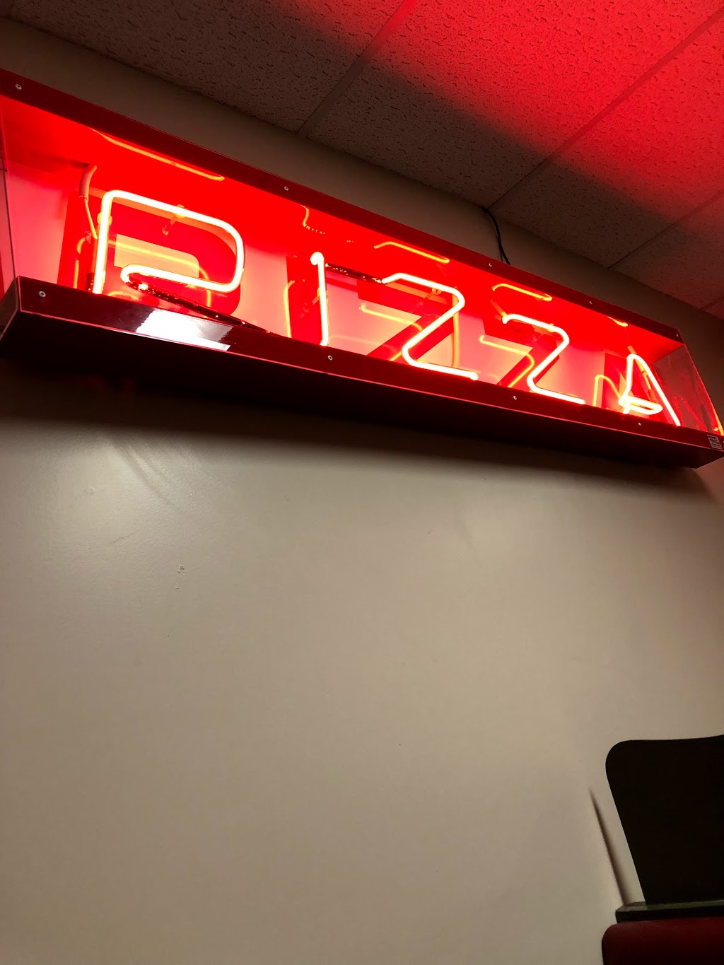 Restaurant Doddly Pizza | 251 Avenue Lambert, Beauceville, QC G5X 1R8, Canada | Phone: (418) 774-3221
