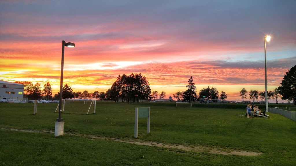 Woodstock Soccer Club | 895 Ridgewood Dr, Woodstock, ON N4T 0A6, Canada | Phone: (519) 421-0030