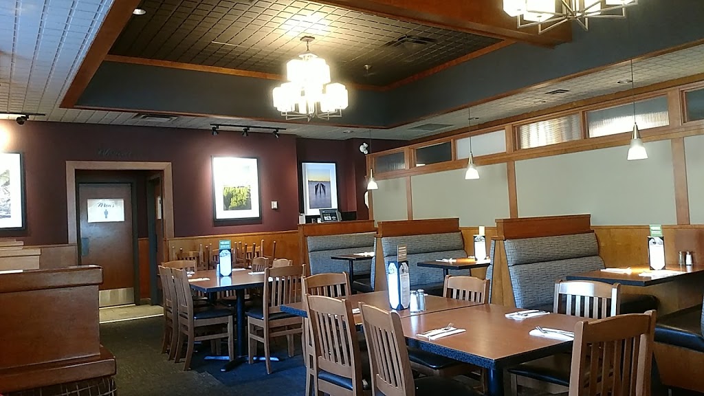 White Spot | 1200 Hunter Pl #410, Squamish, BC V8B 0G8, Canada | Phone: (604) 892-7477
