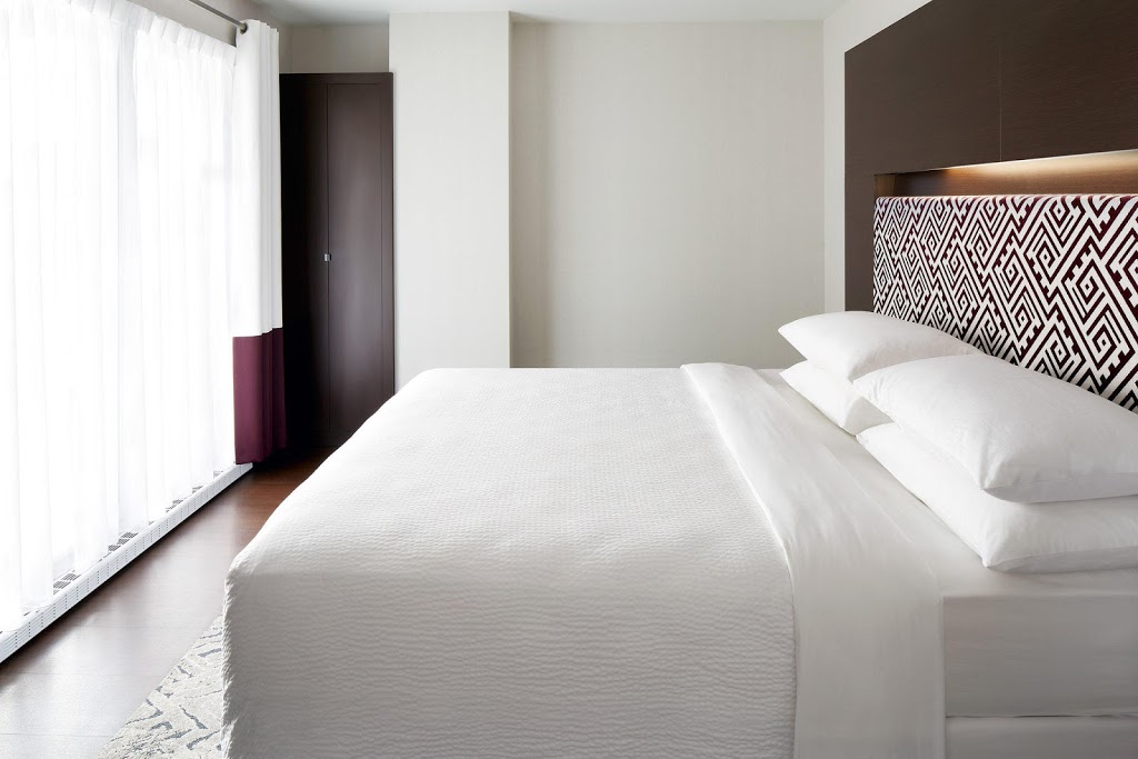 Four Points by Sheraton Lévis Convention Centre | 5800 Rue J.-B.- Michaud, Lévis, QC G6V 0B3, Canada | Phone: (418) 838-0025