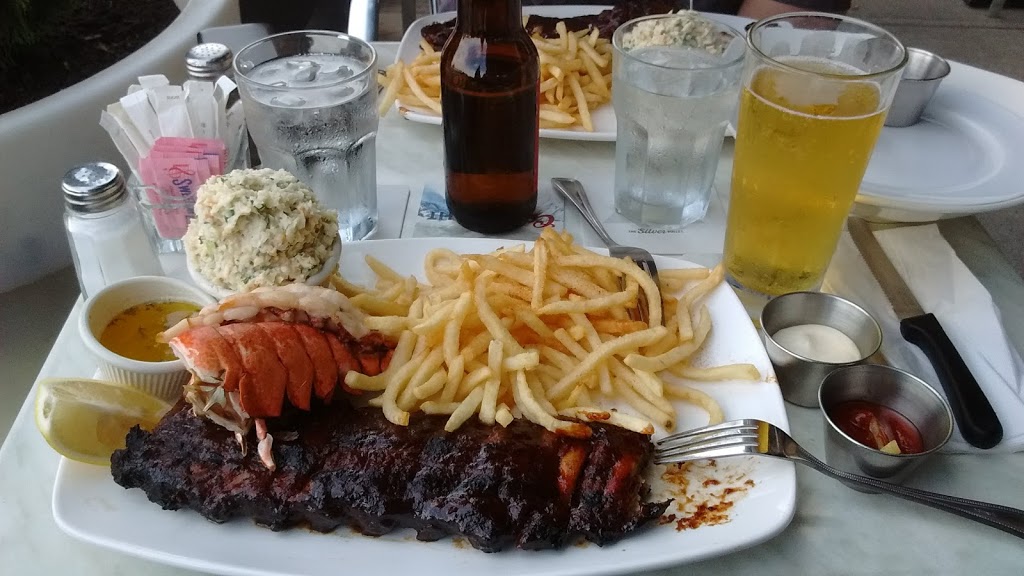 Bâton Rouge Steakhouse & Bar | 3130 Boulevard de la Gare, Vaudreuil-Dorion, QC J7V 8W5, Canada | Phone: (450) 510-5155