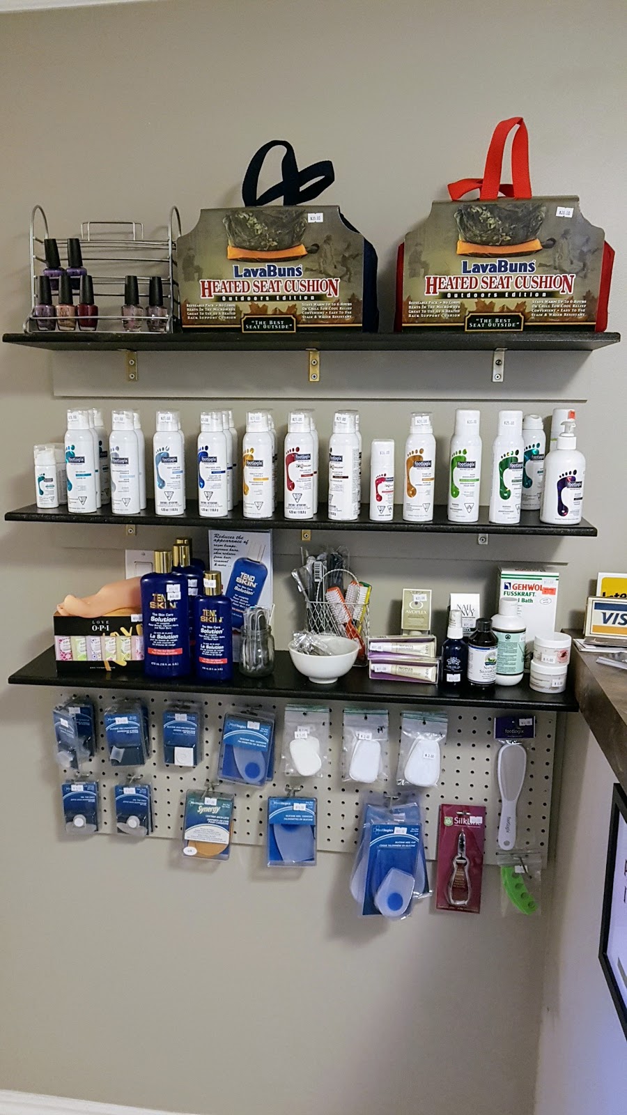 Above The Rest Esthetics | 4819 Townsend Dr, Victoria, BC V8Z 5P2, Canada | Phone: (250) 727-6697