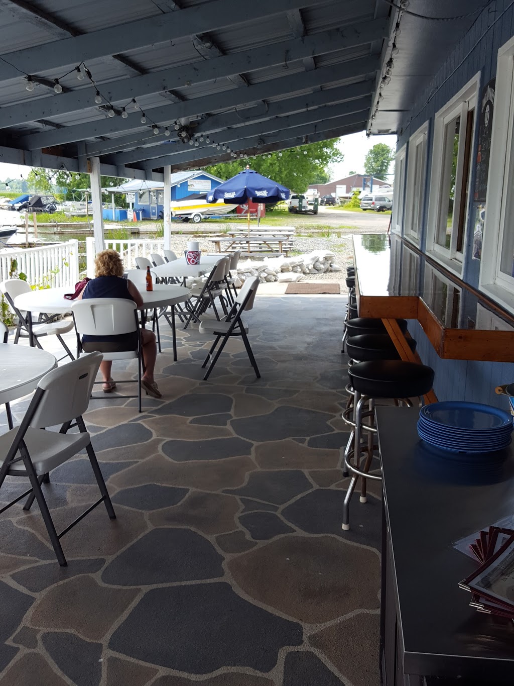 Snug Harbor | 28709 County Rd 6, Cape Vincent, NY 13618, USA | Phone: (315) 654-2139