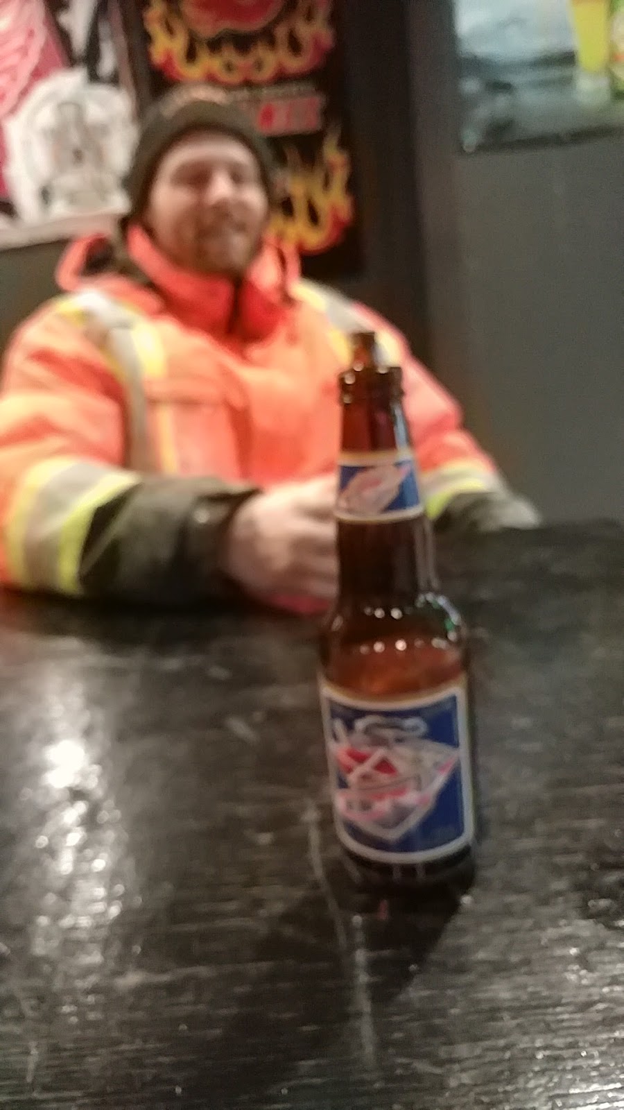Seminole Bar & Grill | 3933 Seminole St, Windsor, ON N8Y 1Z1, Canada | Phone: (519) 944-0000