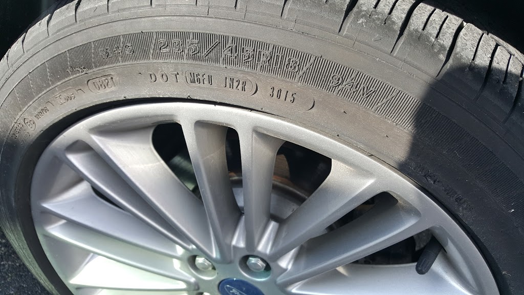 Kal Tire | 20140 98 Ave Unit #1, Langley City, BC V1M 3G1, Canada | Phone: (604) 882-3911