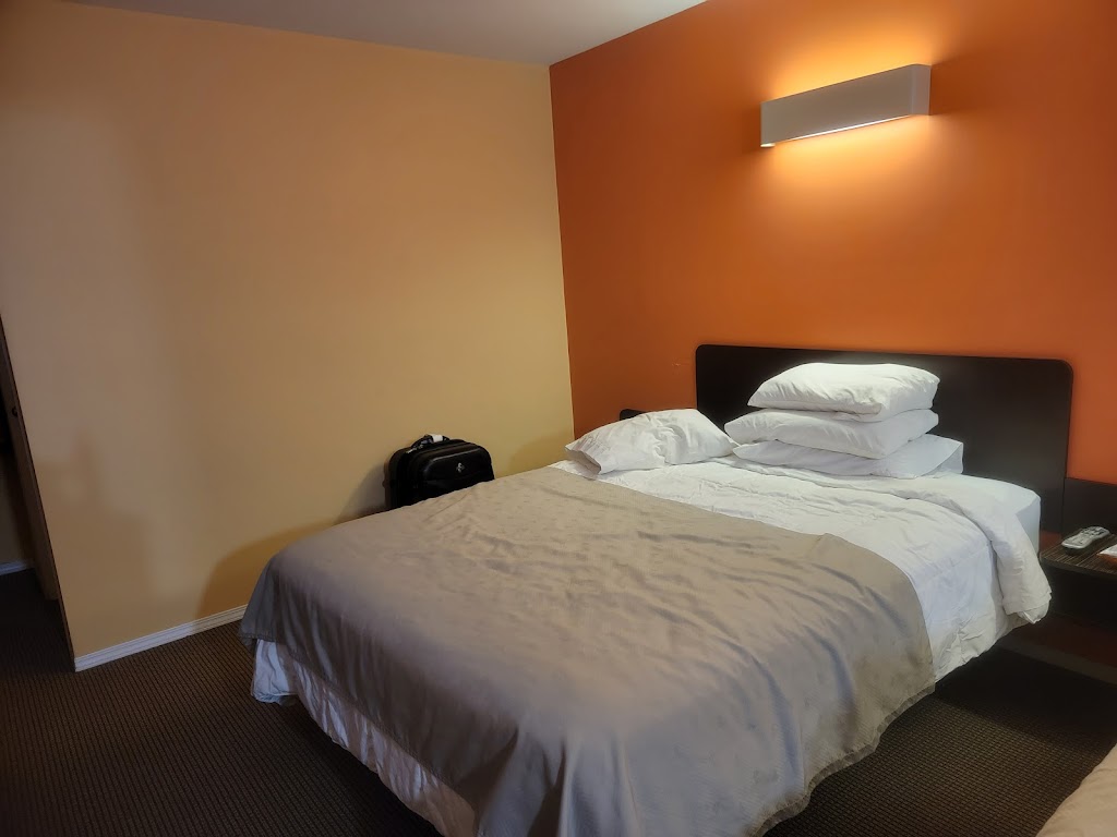 Riverside Motel | 827 Trans-Canada Hwy, Cache Creek, BC V0K 1H0, Canada | Phone: (250) 457-9500