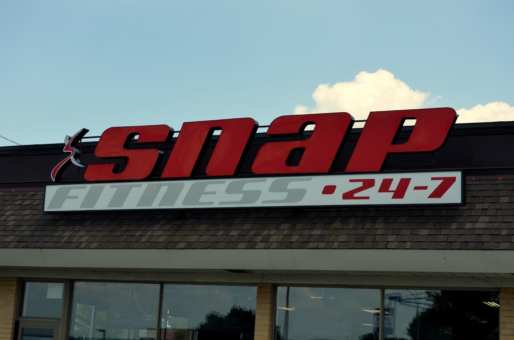 Snap Fitness | 2901 Laurier St, Rockland, ON K4K 1R3, Canada | Phone: (613) 446-9910