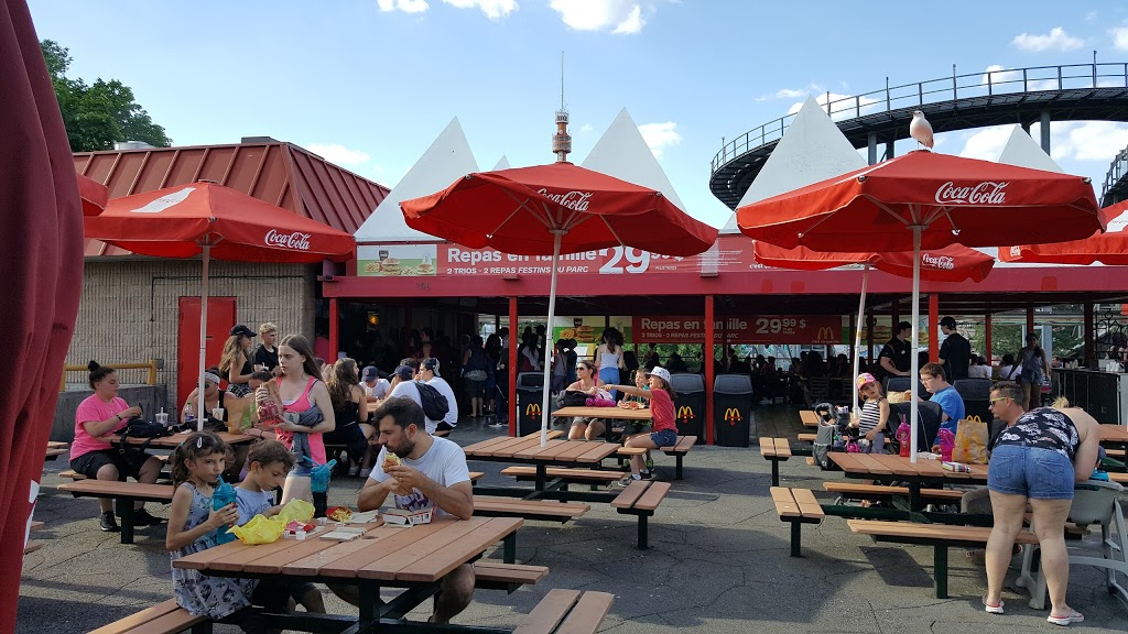 McDonalds | Conc. 0-208, Monde Des Petits, La Ronde, Montreal, QC H3C 1A9, Canada | Phone: (514) 393-9171