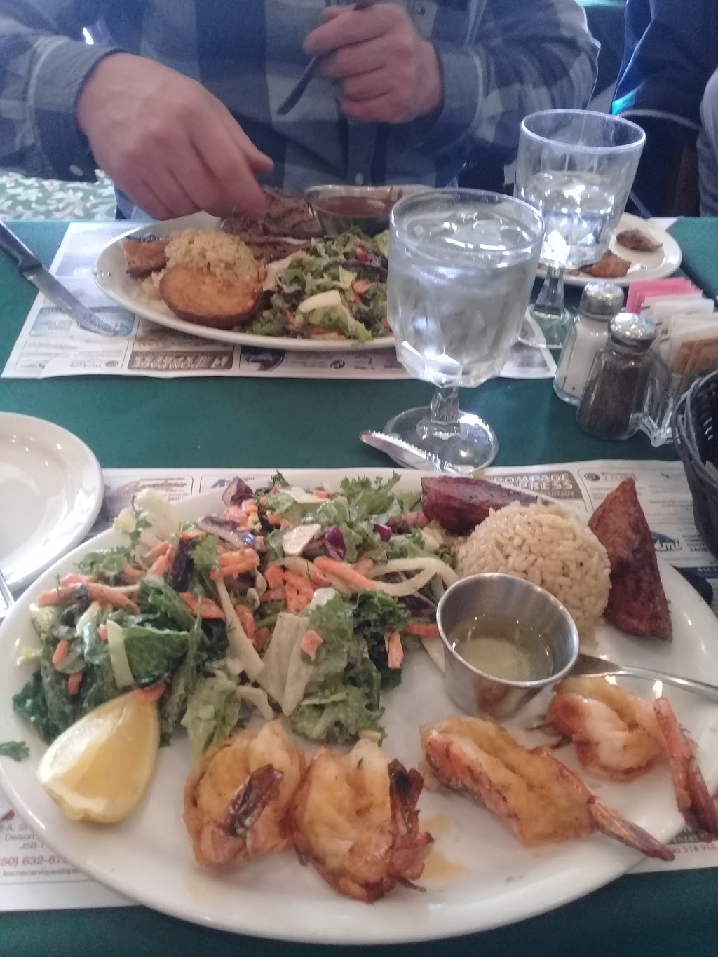 Cava Grecque (La) | 35 Boulevard Georges-Gagné S, Delson, QC J5B 2E4, Canada | Phone: (450) 632-5320