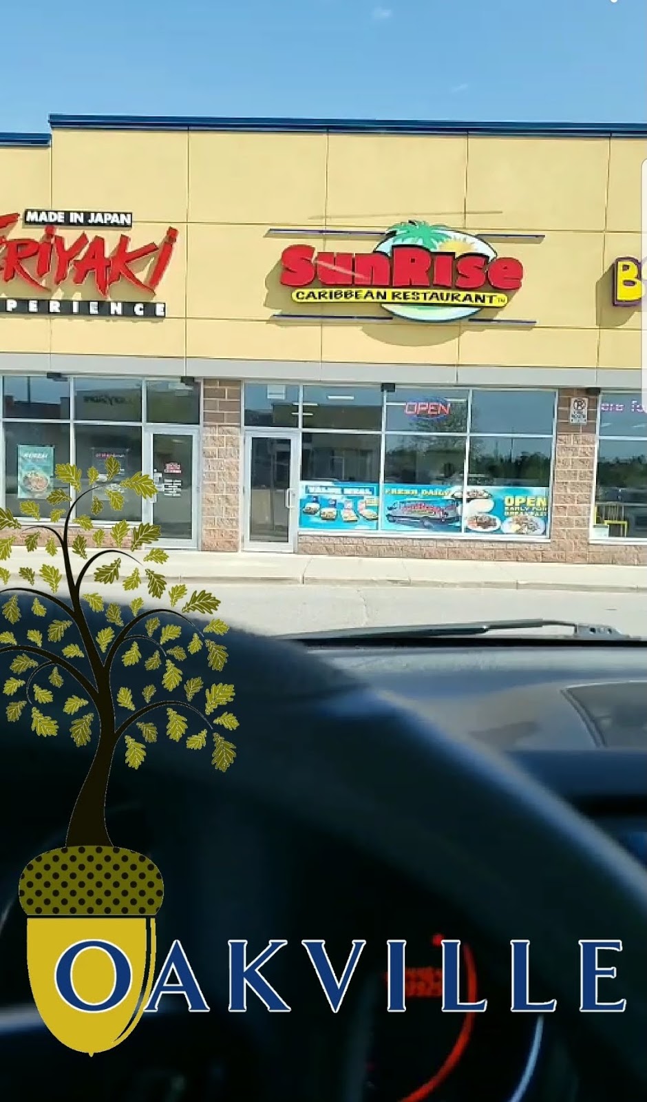 Sunrise Caribbean Restaurant | 3513 Wyecroft Rd Unit #H9, Oakville, ON L6L 0B6, Canada | Phone: (289) 386-3393