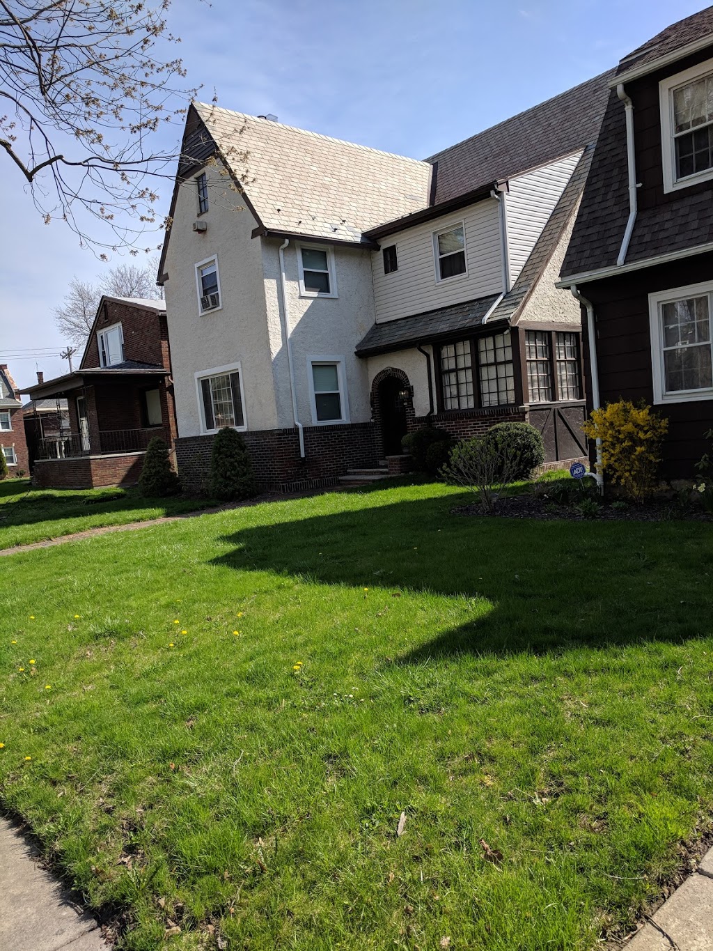 Life is Good Vacation Rental | 759 4th St, Niagara Falls, NY 14301, USA