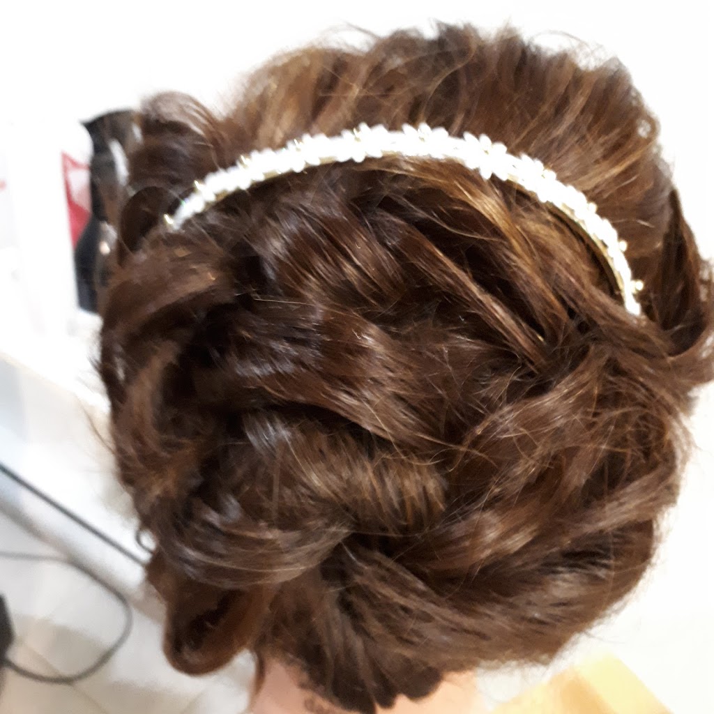 Coiffure par Excellence | 247 Rue de leglise, Roxton Falls, QC J0H 1E0, Canada | Phone: (450) 204-7581