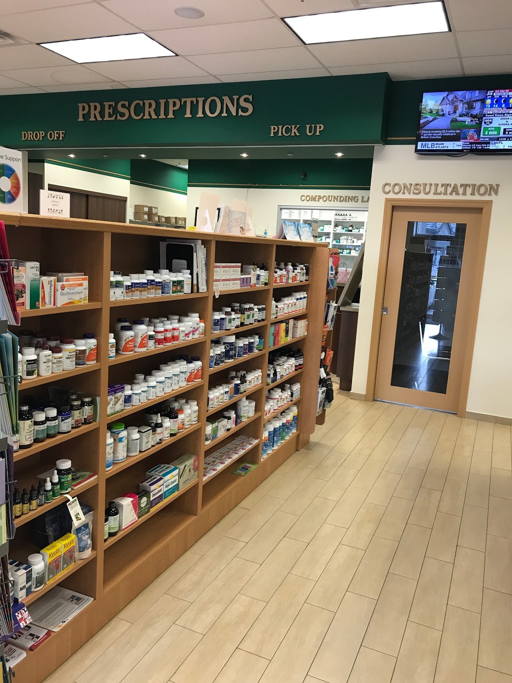 Smiths Pharmacy | 3590 Rutherford Rd Unit 3, Vaughan, ON L4H 3T8, Canada | Phone: (905) 553-1280