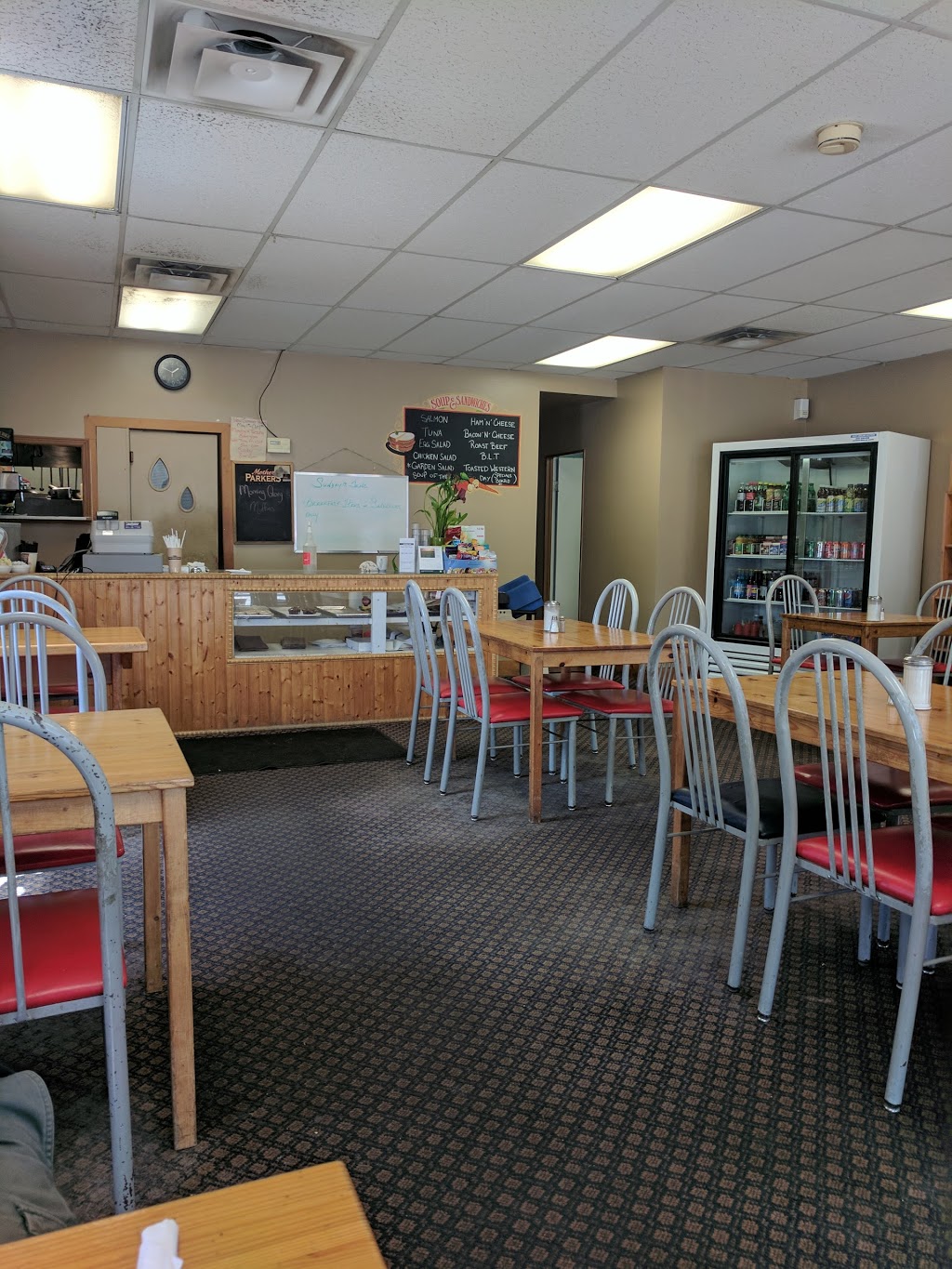Jen’s Kitchen & Cafe | 110 St George St, Mitchell, ON N0K 1N0, Canada | Phone: (519) 348-8342