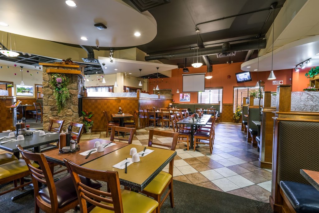 Saigon Maxim | 8338 18 St SE, Calgary, AB T2C 4E4, Canada | Phone: (587) 353-0033