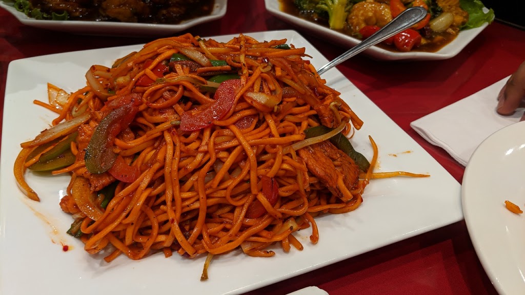 Eddies Wok N Roll | 6400 Millcreek Dr #6, Mississauga, ON L5N 3E7, Canada | Phone: (905) 542-8613