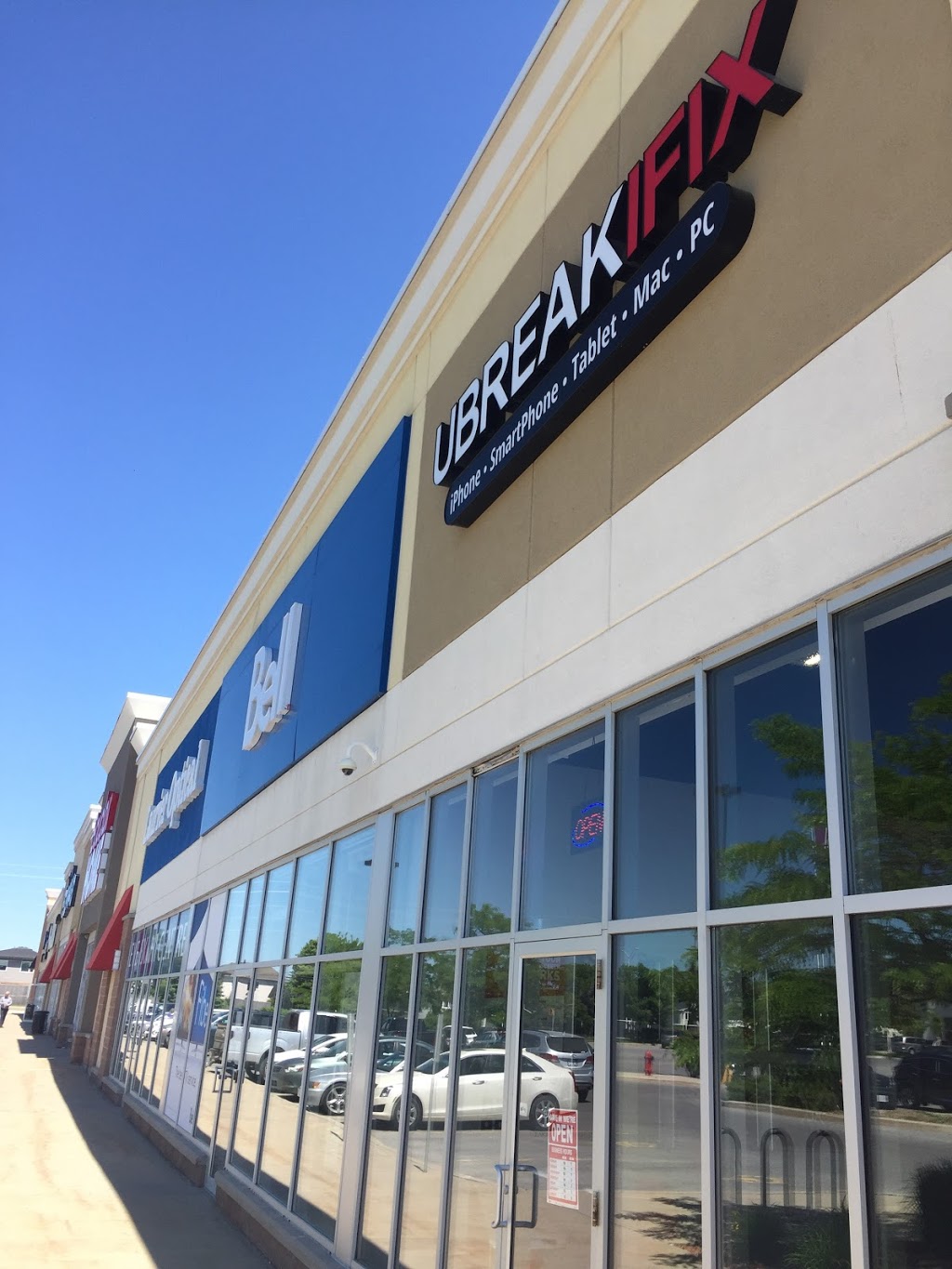 uBreakiFix | 2002 Mer-Bleue Rd, Orléans, ON K4A 0G2, Canada | Phone: (613) 714-4650
