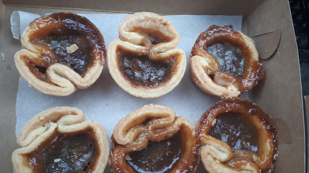Sweet and Savoury Pie Company | 373 Bridge St W, Waterloo, ON N2K 3K3, Canada | Phone: (519) 725-3141