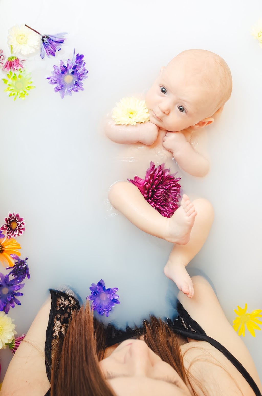 Viviane Canty Photographe | 122 Rue dHalifax, Cowansville, QC J2K 0L4, Canada | Phone: (438) 884-2050