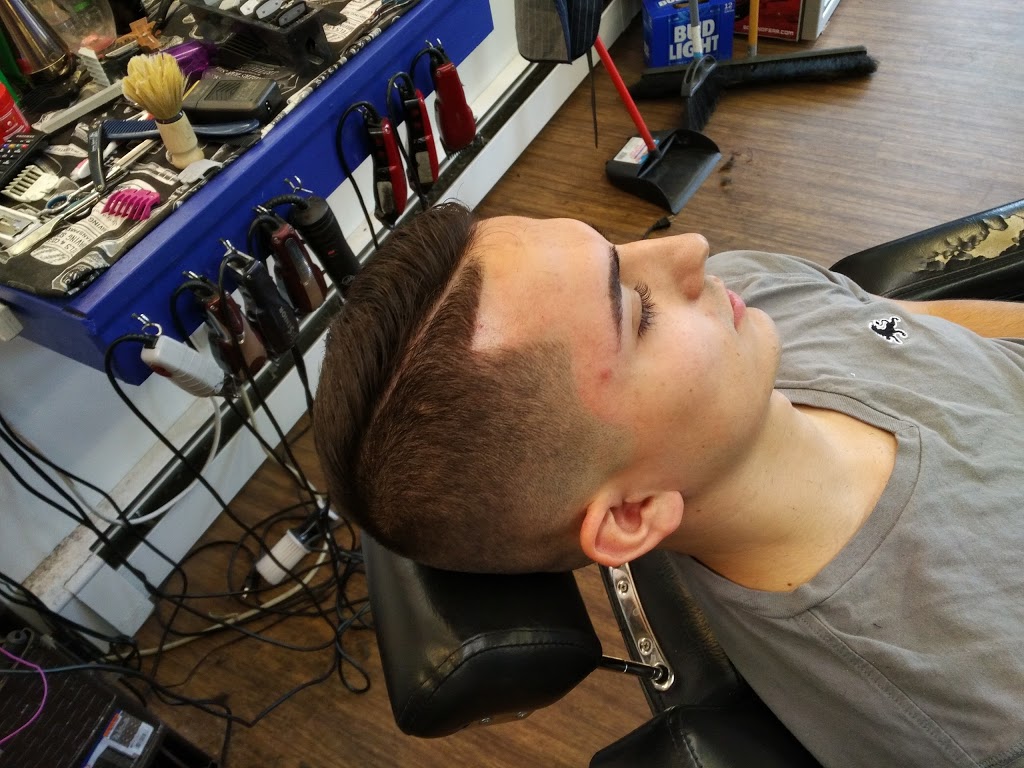 Buffalo Barber Surgeons | 3056 South Park Ave, Buffalo, NY 14218, USA | Phone: (716) 712-7175