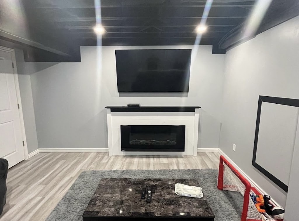 MJC Custom Contracting | 135 Courtney St, Fergus, ON N1M 0E3, Canada | Phone: (519) 220-9445
