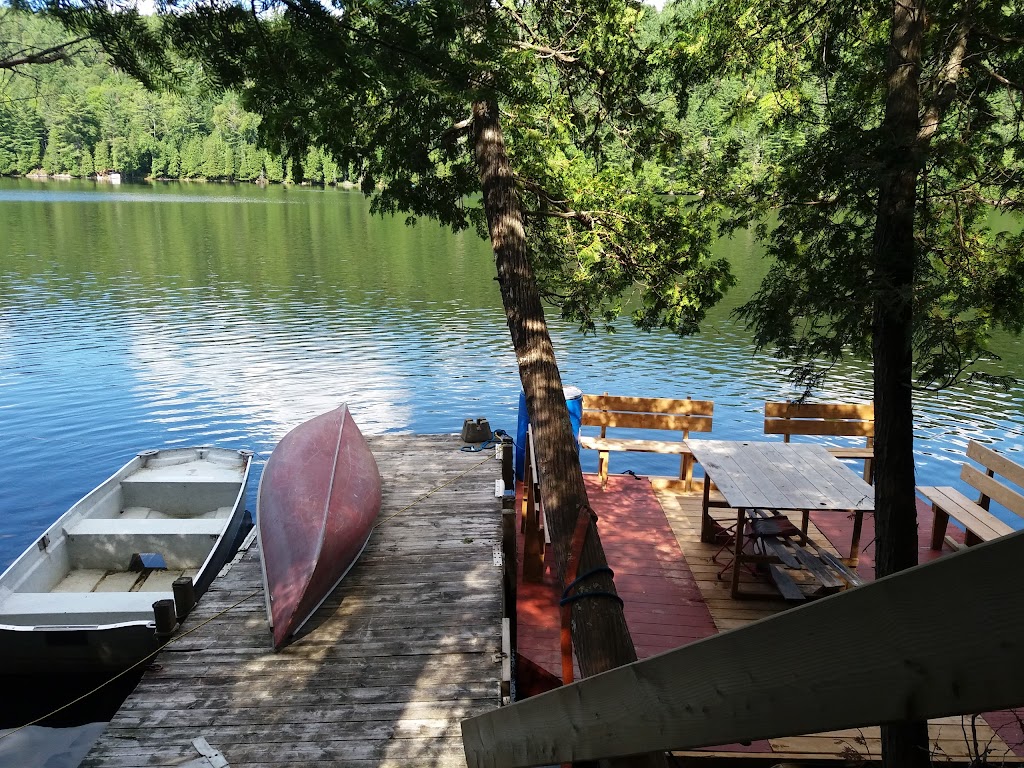 Domaine du Lac Jackson | 4000 Chemin St François, Saint-Mathieu-du-Parc, QC G0X 1N0, Canada | Phone: (819) 532-2580