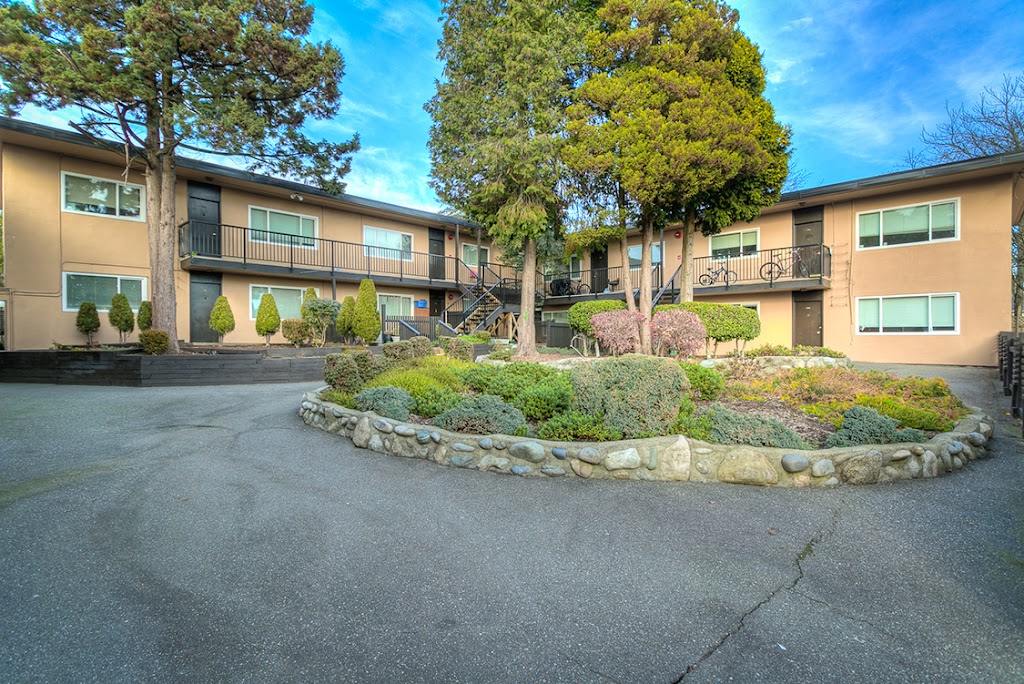 Parkwood Gardens Apartments | 8350 11th Ave, Burnaby, BC V3N 2P4, Canada | Phone: (604) 239-8915