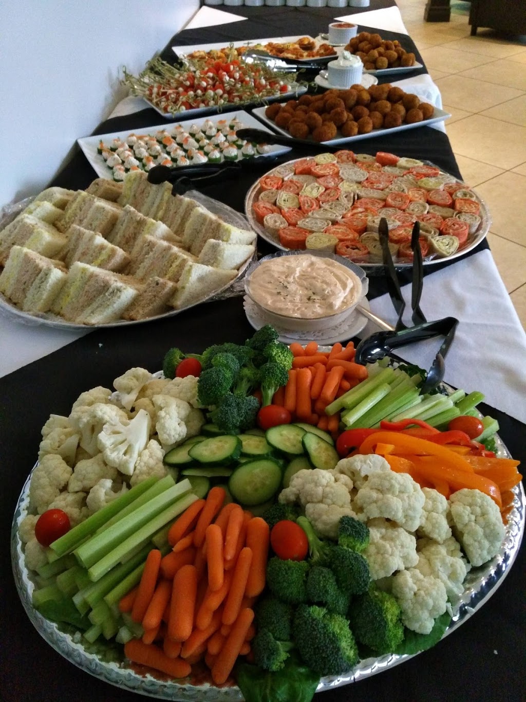 Bistro Lherbe Longue | 225 Rue du Golf, Cowansville, QC J2K 3G6, Canada | Phone: (450) 263-3131 ext. 224