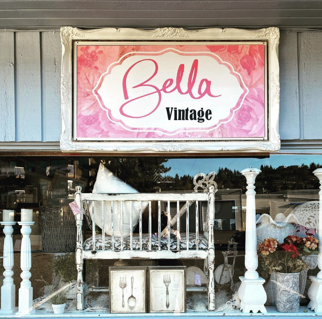 Bella Vintage - Home & Garden | 1420 Wingrove St #1, Nanaimo, BC V9S 3L7, Canada | Phone: (250) 756-9192