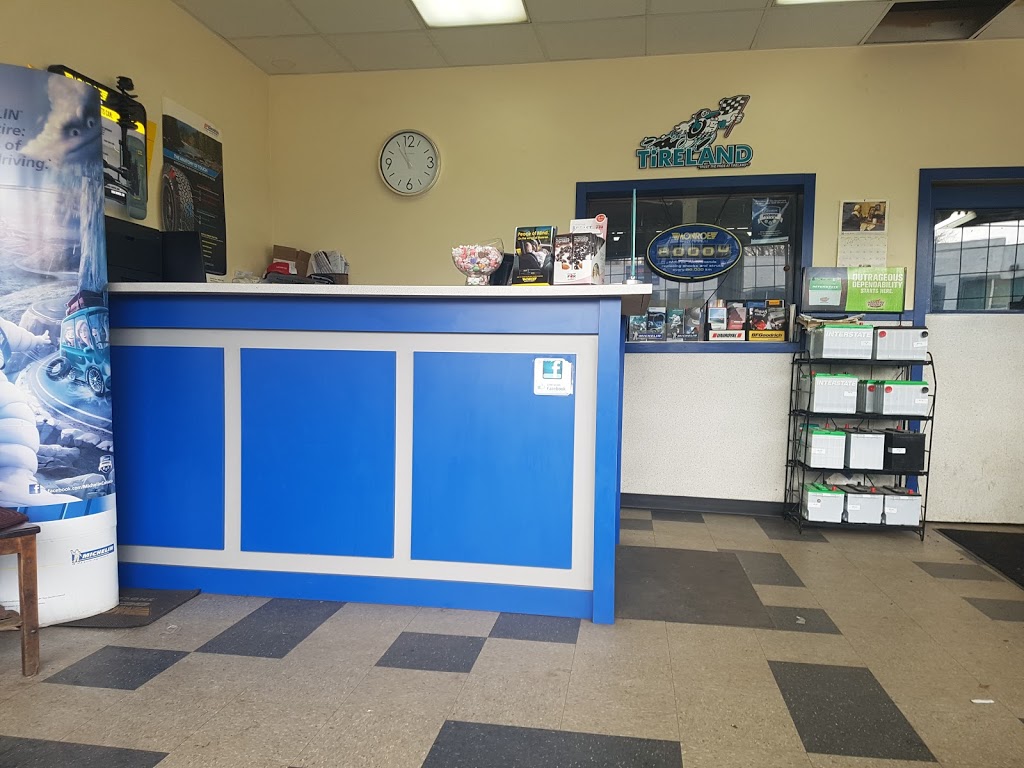 Westwood Tire | 980 Westwood St, Coquitlam, BC V3C 3L4, Canada | Phone: (604) 464-8112