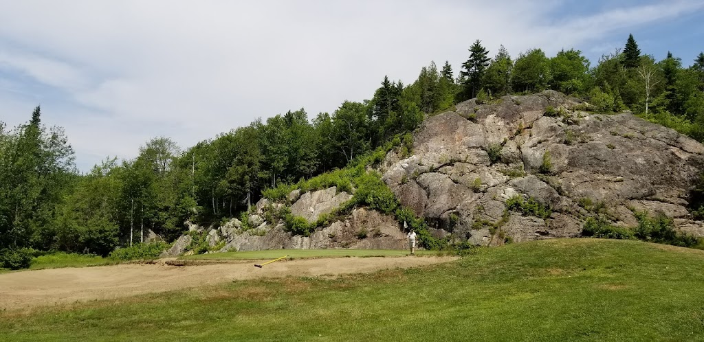 Club De Golf Du Mont Adstock | 120 Rte du Mont Adstock, Adstock, QC G0N 1S0, Canada | Phone: (418) 422-2242