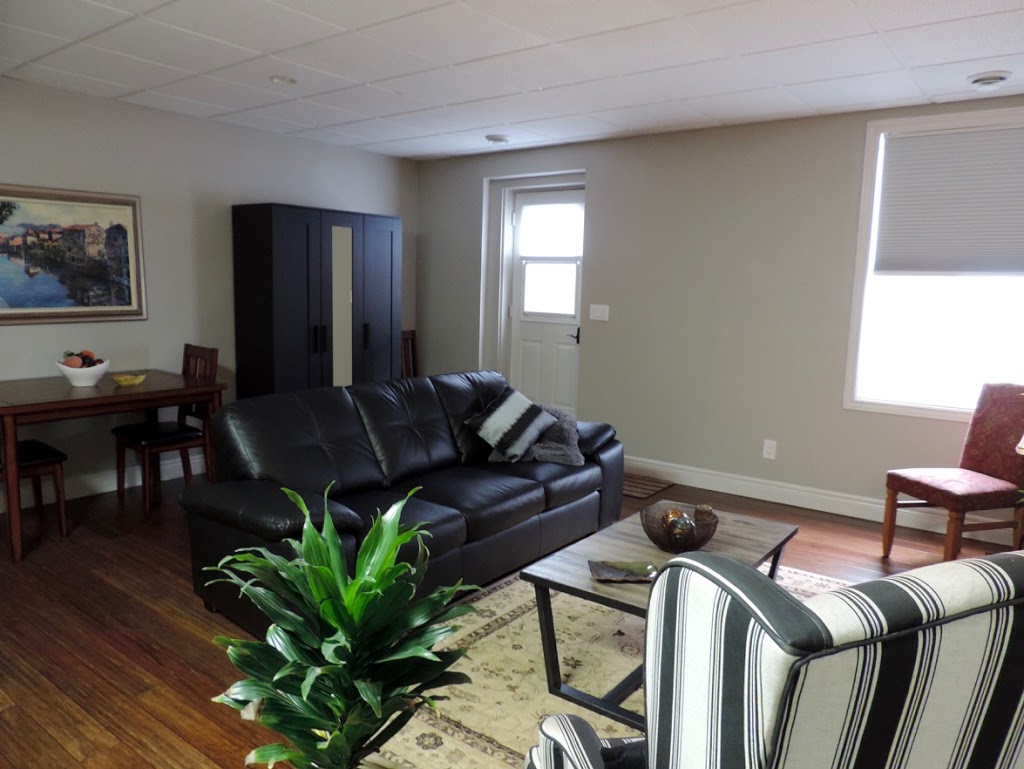 Marilyns Henley Guest House | 169 Main St, St. Catharines, ON L2N 4V6, Canada | Phone: (905) 938-0169