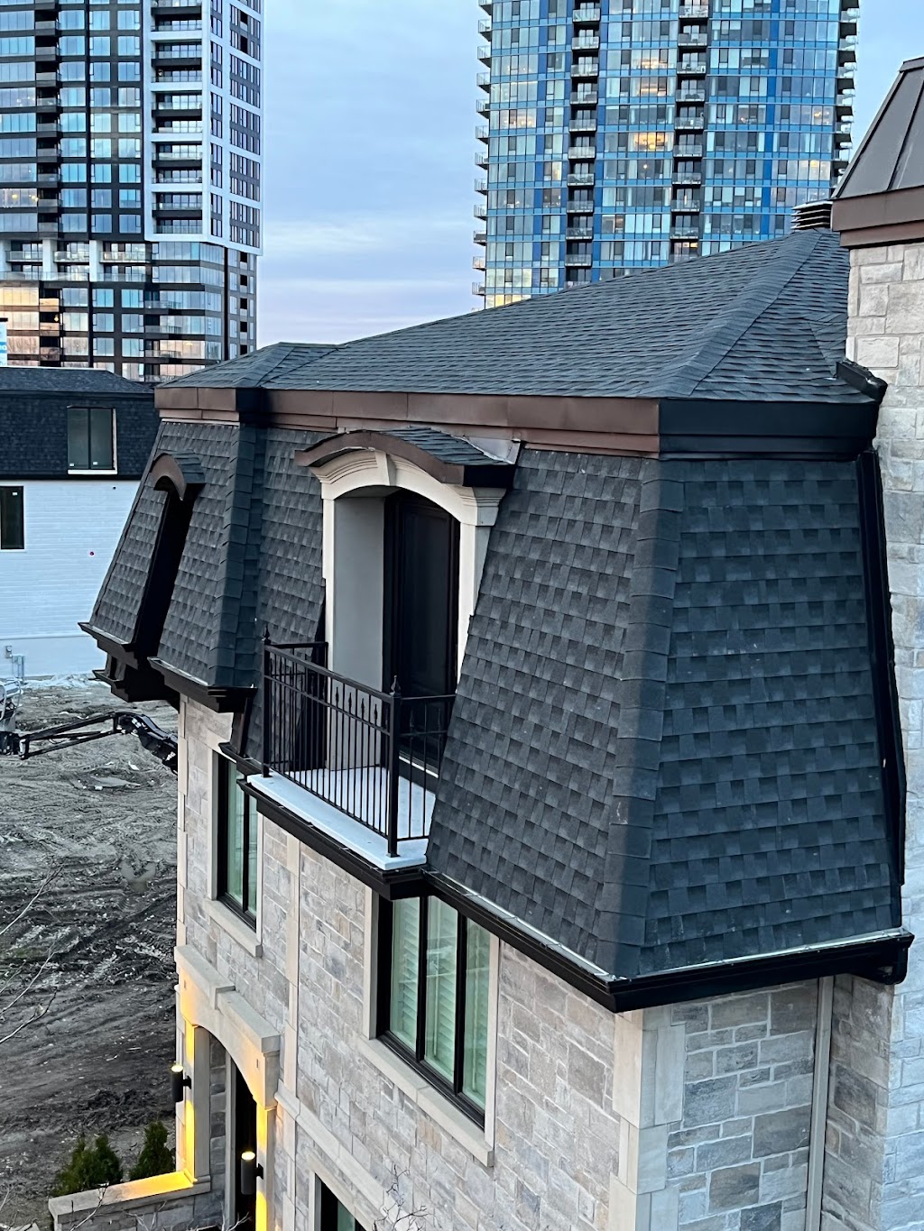 Battisti Toiture | 2640 Ruisseau St-Georges-Sud, Saint-Jacques, QC J0K 2R0, Canada | Phone: (450) 386-1029