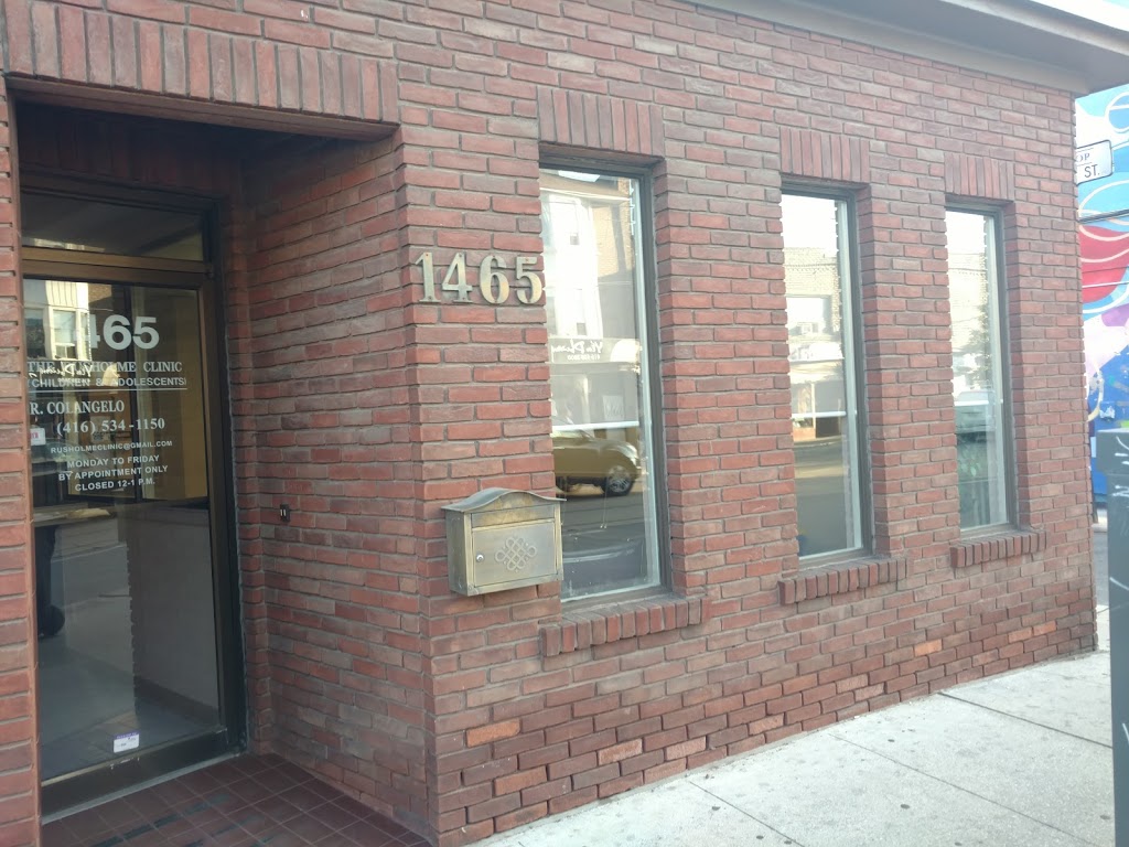 Rusholme Clinic | 1465 Dundas St W, Toronto, ON M6J 1Y7, Canada | Phone: (416) 534-1150