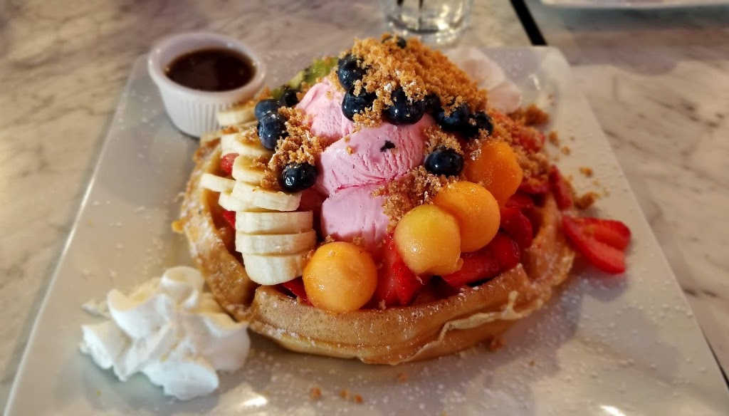 Spin Dessert Cafe | 7600 Weston Rd Unit 61, Woodbridge, ON L4L 8B7, Canada | Phone: (905) 851-3633