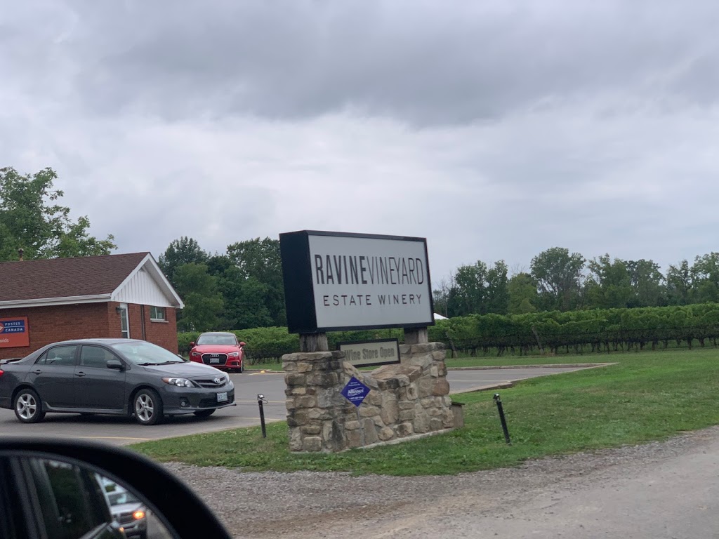 Greenhouse | 1 Johanna Dr, Niagara-on-the-Lake, ON L0S 1J0, Canada | Phone: (905) 988-5636