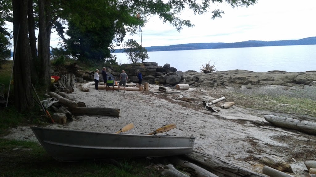 Two Coves Resort | 3415 Yellowpoint Rd on, Laguna Vista Rd, Ladysmith, BC V9G 1E6, Canada | Phone: (250) 245-4014