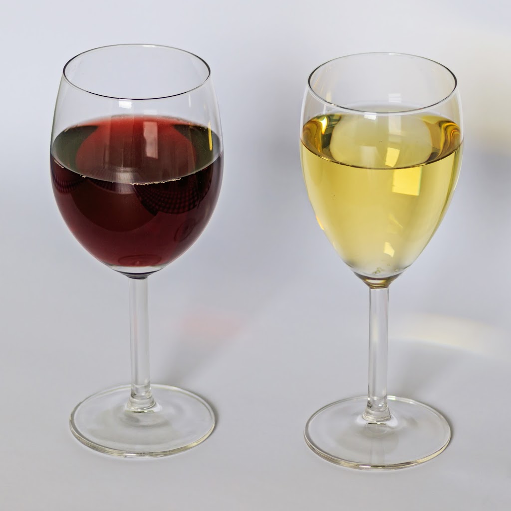 Quinte Winery | 255 Glen Miller Rd, Trenton, ON K8V 5P8, Canada | Phone: (613) 392-2018