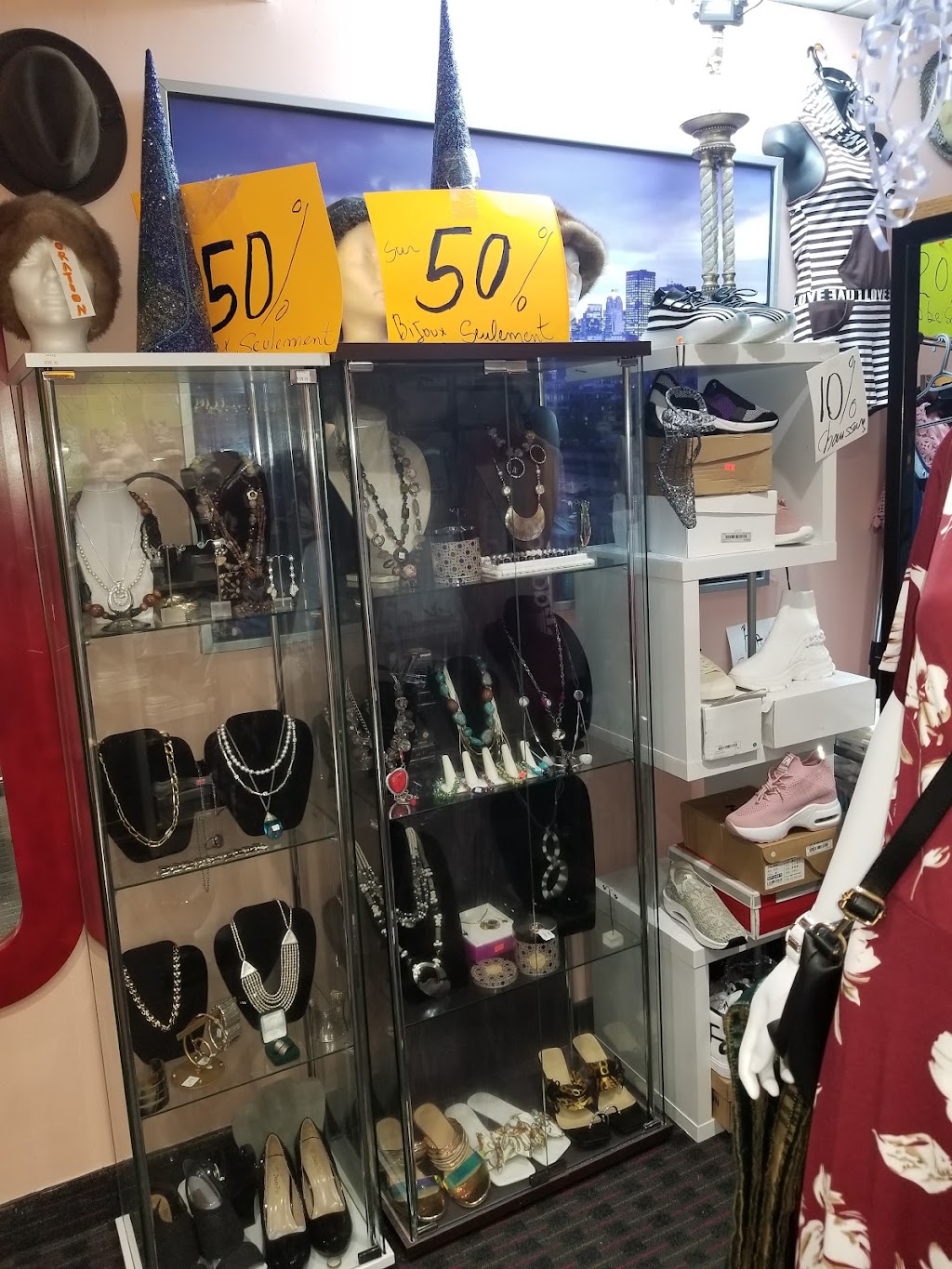 KETLYS BOUTIQUE | 1316 Av Victoria, Greenfield Park, QC J4V 1L8, Canada | Phone: (450) 486-7010