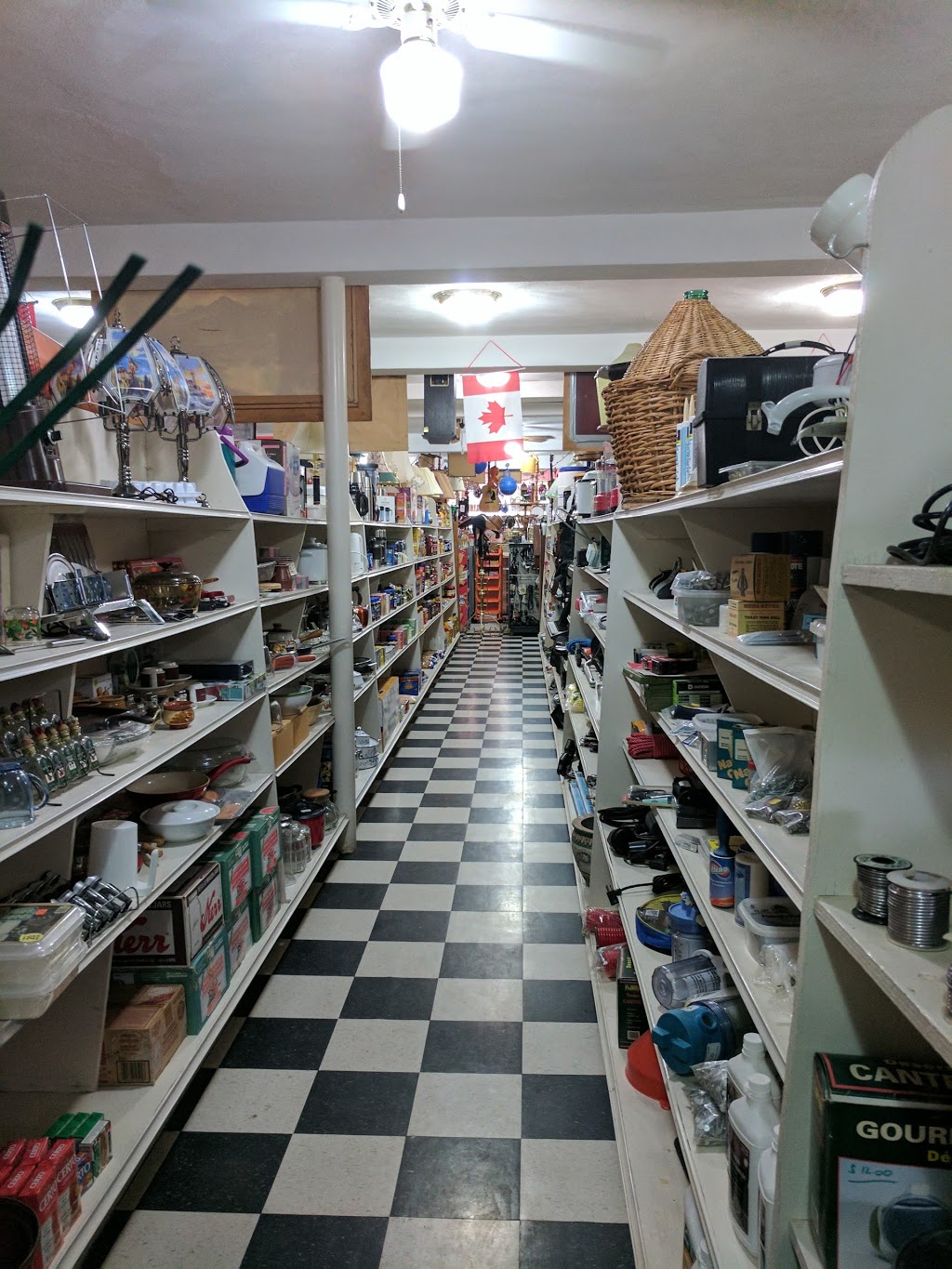 Campden General Store | 4205 Fly Rd, Campden, ON L0R 1G0, Canada