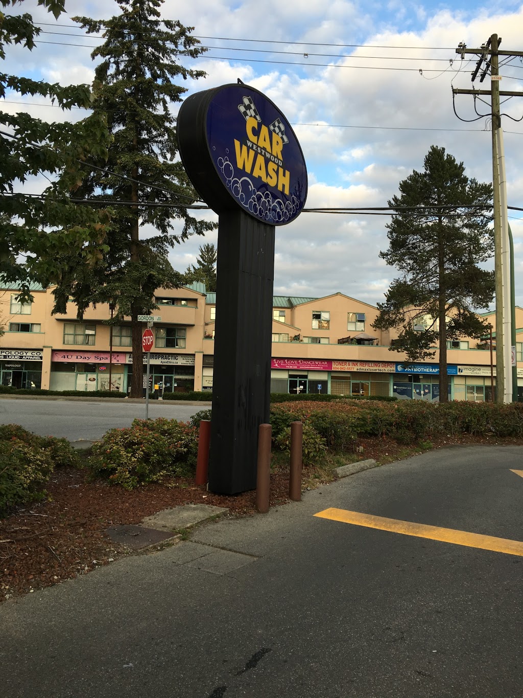 Westwood Self Serve Car Wash | 3060 Gordon Ave, Coquitlam, BC V3C 4S7, Canada | Phone: (604) 464-3520