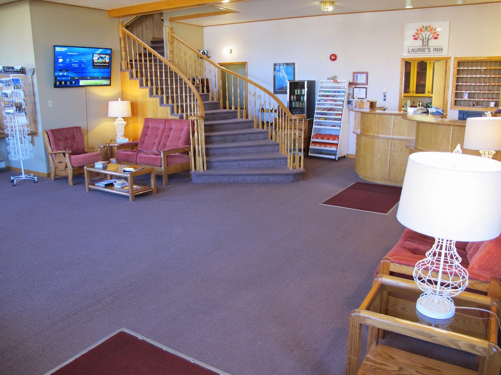 Lauries Motor Inn | 15456 Cabot Trail, Chéticamp, NS B0E 1H0, Canada | Phone: (902) 224-2400