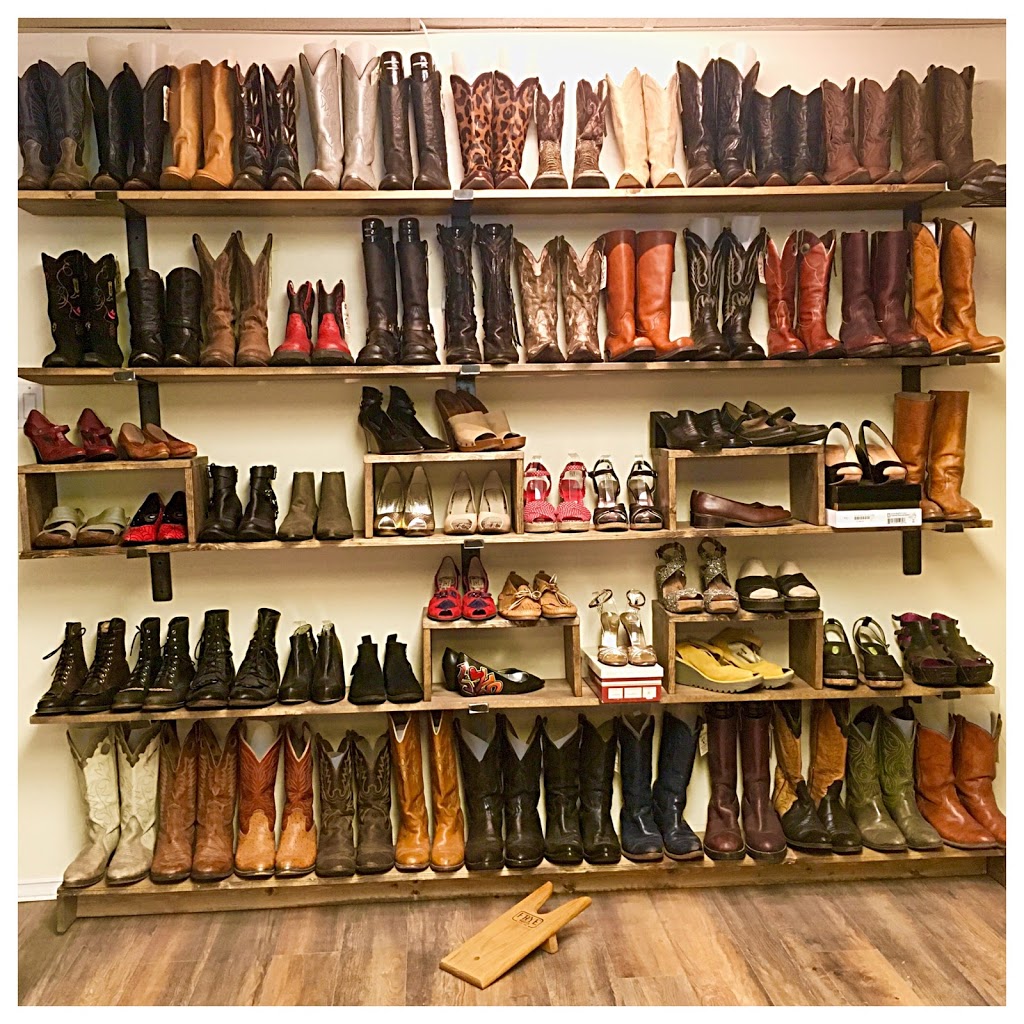Better Off Duds | 510A 33rd Street West, Saskatoon, SK S7L 0V8, Canada | Phone: (306) 979-3837