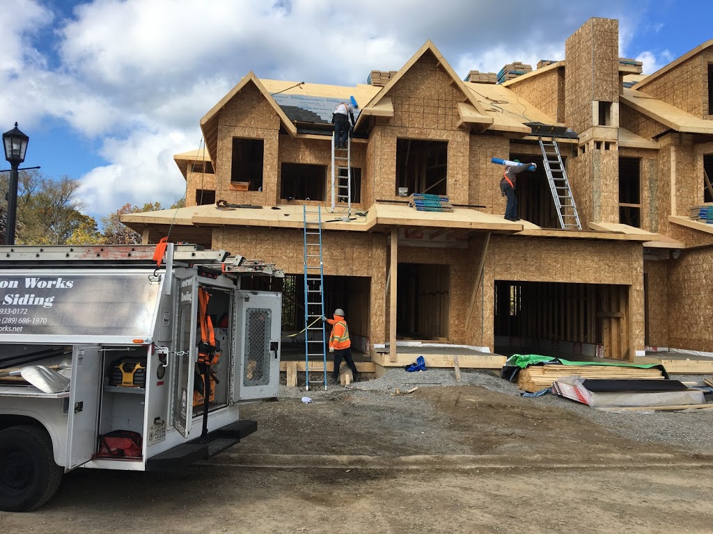 Construction Works Roofing Specializing In Flat Roofing | 8168 Mountain Rd, Niagara Falls, ON L2H 0V2, Canada | Phone: (905) 933-0172