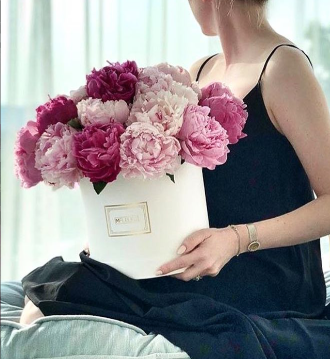 MFLEURS MTL | 9260 Boul Henri-Bourassa O, Saint-Laurent, QC H4S 1L5, Canada | Phone: (514) 334-7405