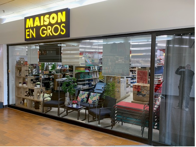 MAISON EN GROS | 2100 Rue Bagot, La Baie, QC G7B 3Z3, Canada | Phone: (581) 565-0021