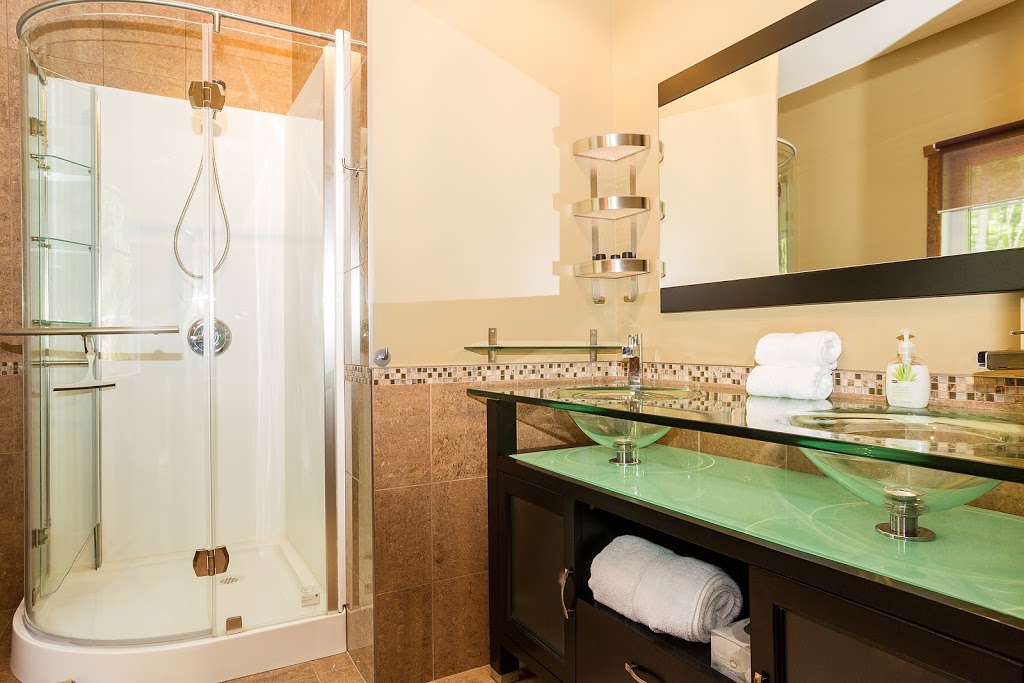 LOurs Laurentien | 129 Chemin du Grand Duc, Saint-Faustin-Lac-Carré, QC J0T 1J2, Canada | Phone: (514) 799-1780