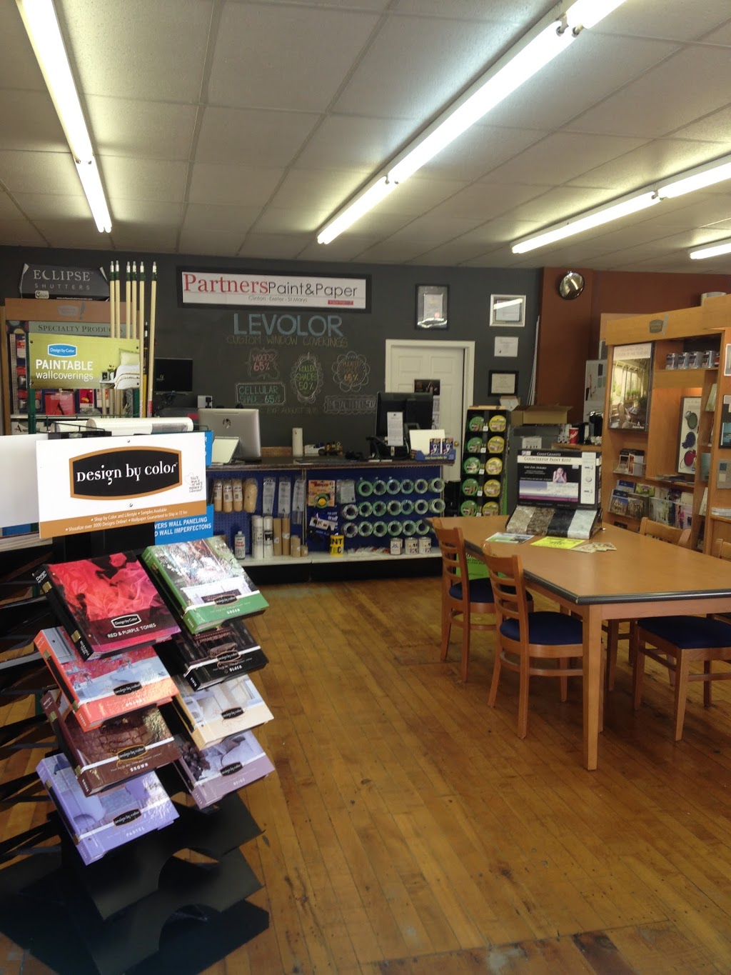 Partners Paint & Paper | 6 Isaac St, Clinton, ON N0M 1L0, Canada | Phone: (519) 606-1123